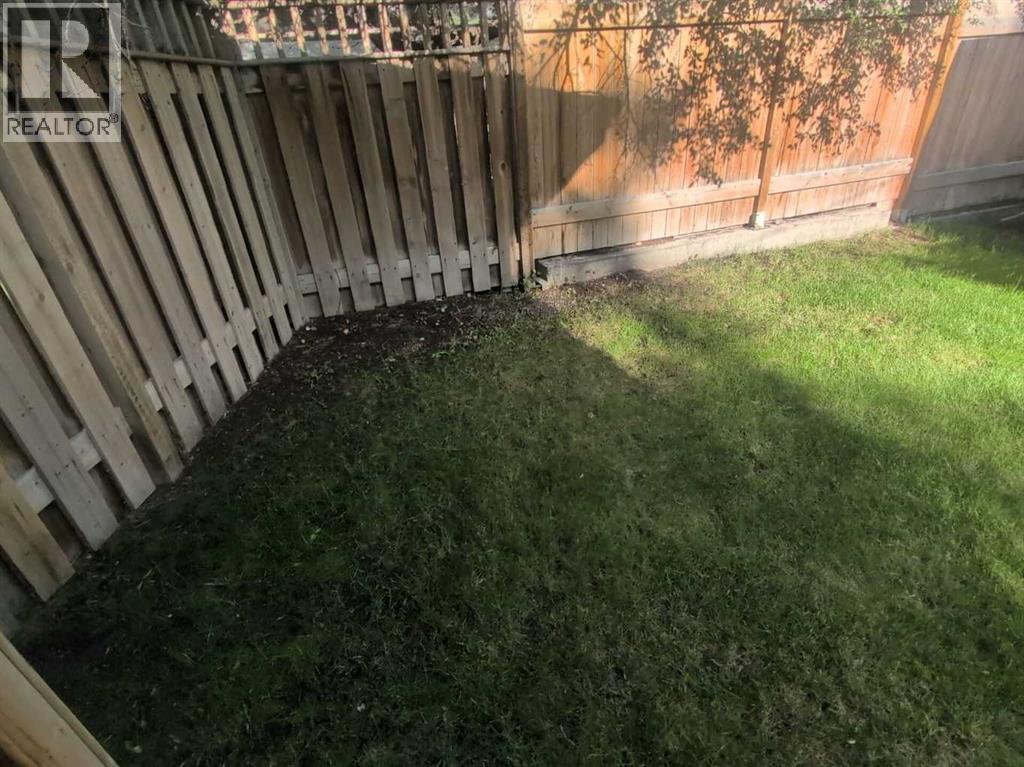 6004 Louise Road Sw, Calgary, Alberta  T3E 5V2 - Photo 47 - A2292002