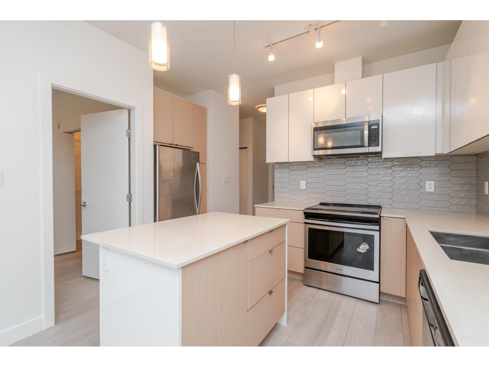 404 19567 64 Avenue, Surrey, British Columbia  V3S 7H8 - Photo 14 - R3108394