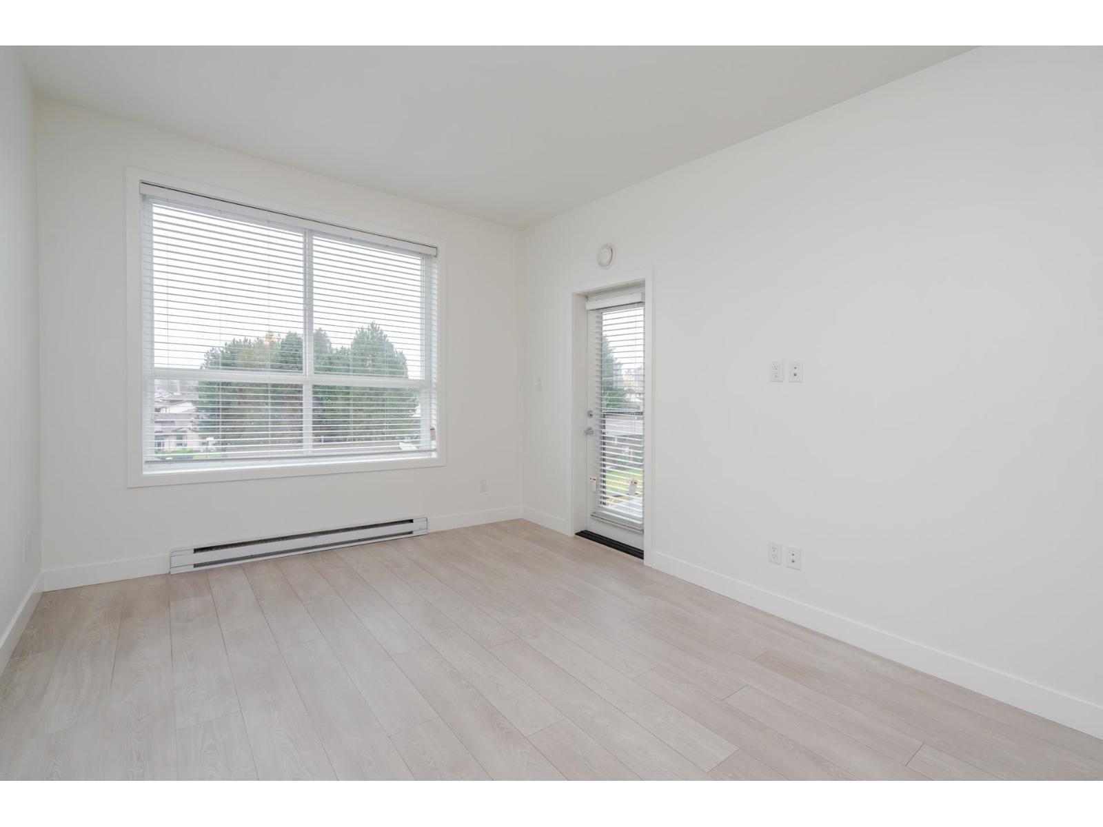 404 19567 64 Avenue, Surrey, British Columbia  V3S 7H8 - Photo 5 - R3108394