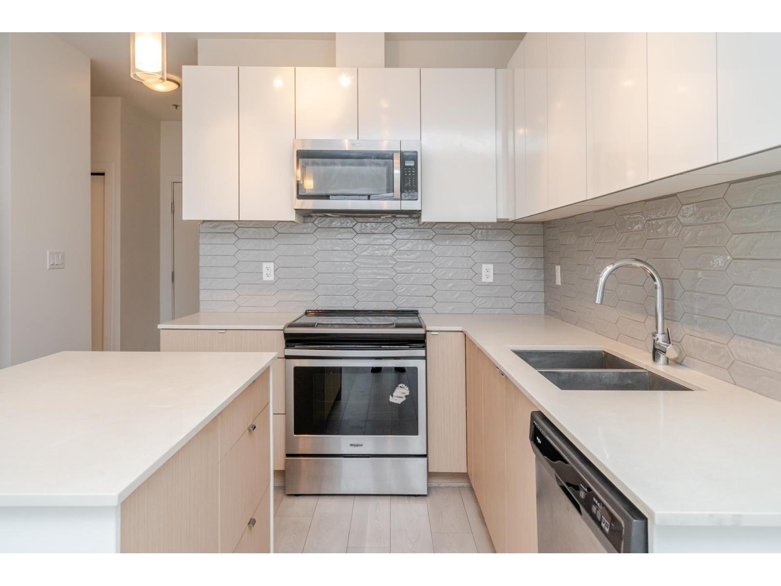 404 19567 64 Avenue, Surrey, British Columbia  V3S 7H8 - Photo 15 - R3108394