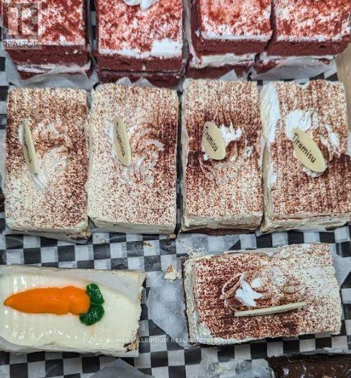 15 - 2565 Steeles Avenue E, Brampton, Ontario  L6T 4L6 - Photo 3 - W12971988