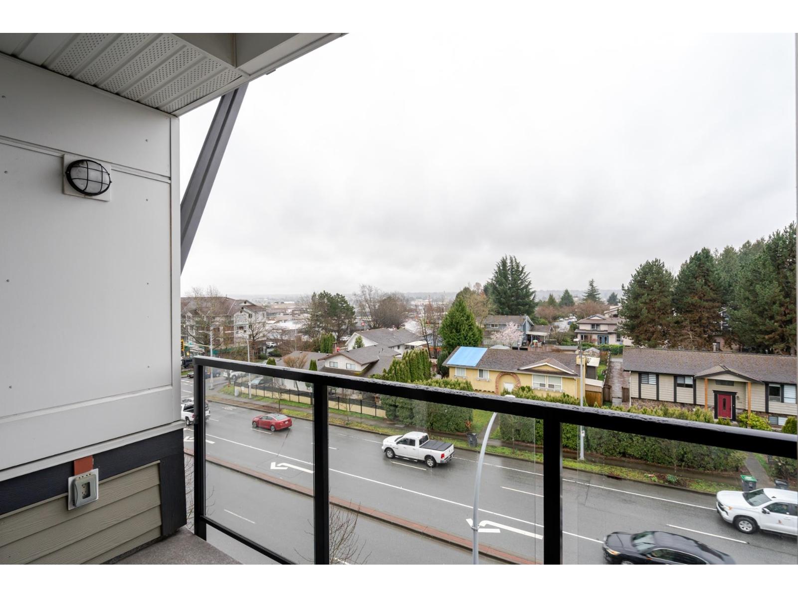 404 19567 64 Avenue, Surrey, British Columbia  V3S 7H8 - Photo 8 - R3108394