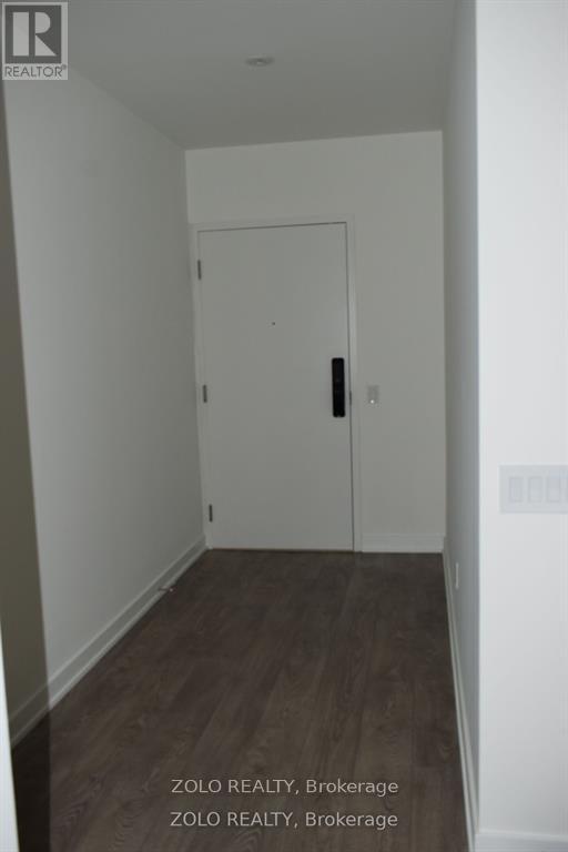 1801 - 28 Ann Street, Mississauga, Ontario  L5G 0E1 - Photo 3 - W12972056