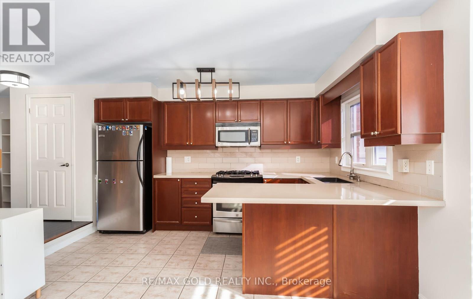 644 Scott Boulevard, Milton, Ontario  L9T 0P2 - Photo 20 - W12972096