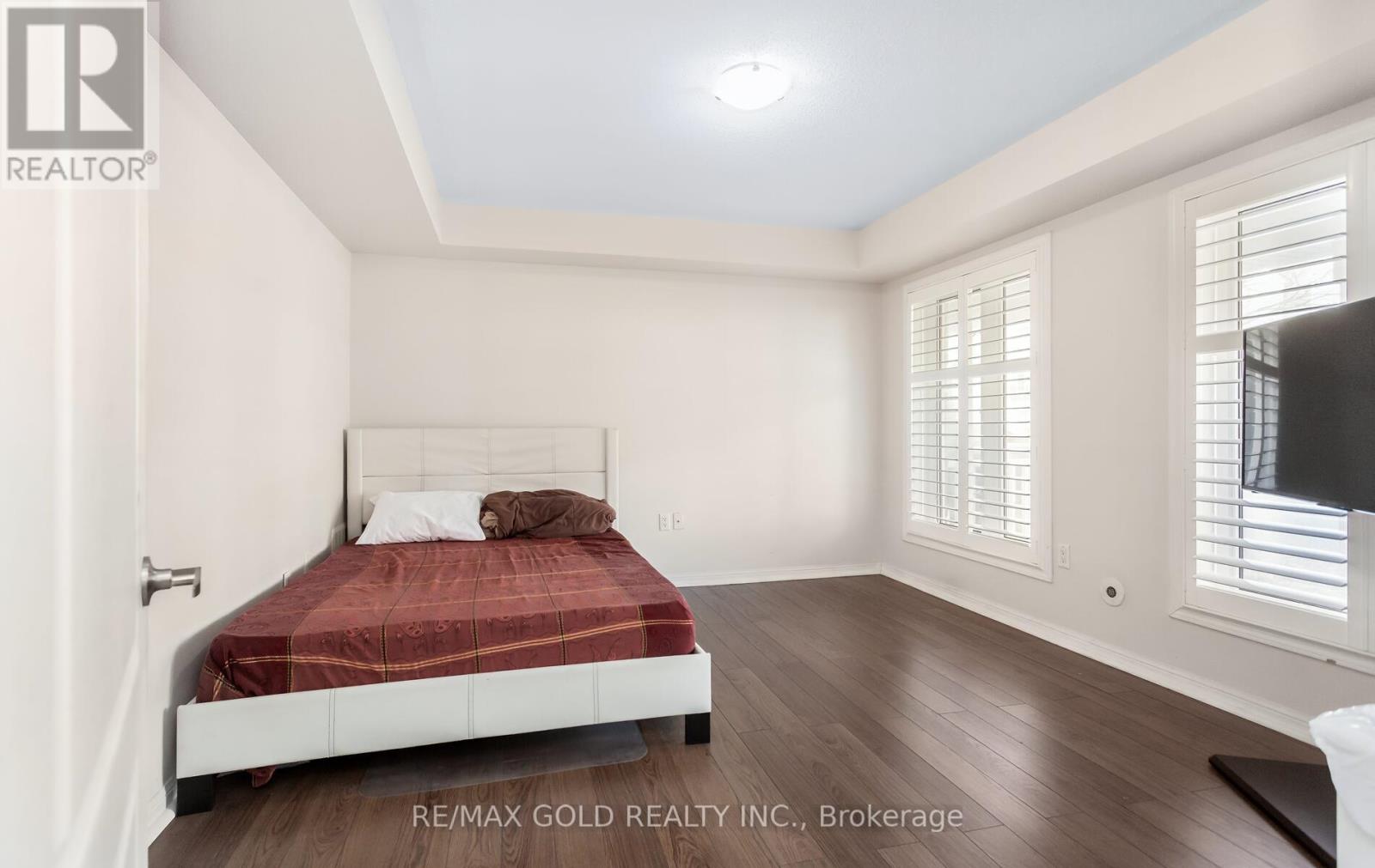 644 Scott Boulevard, Milton, Ontario  L9T 0P2 - Photo 5 - W12972096