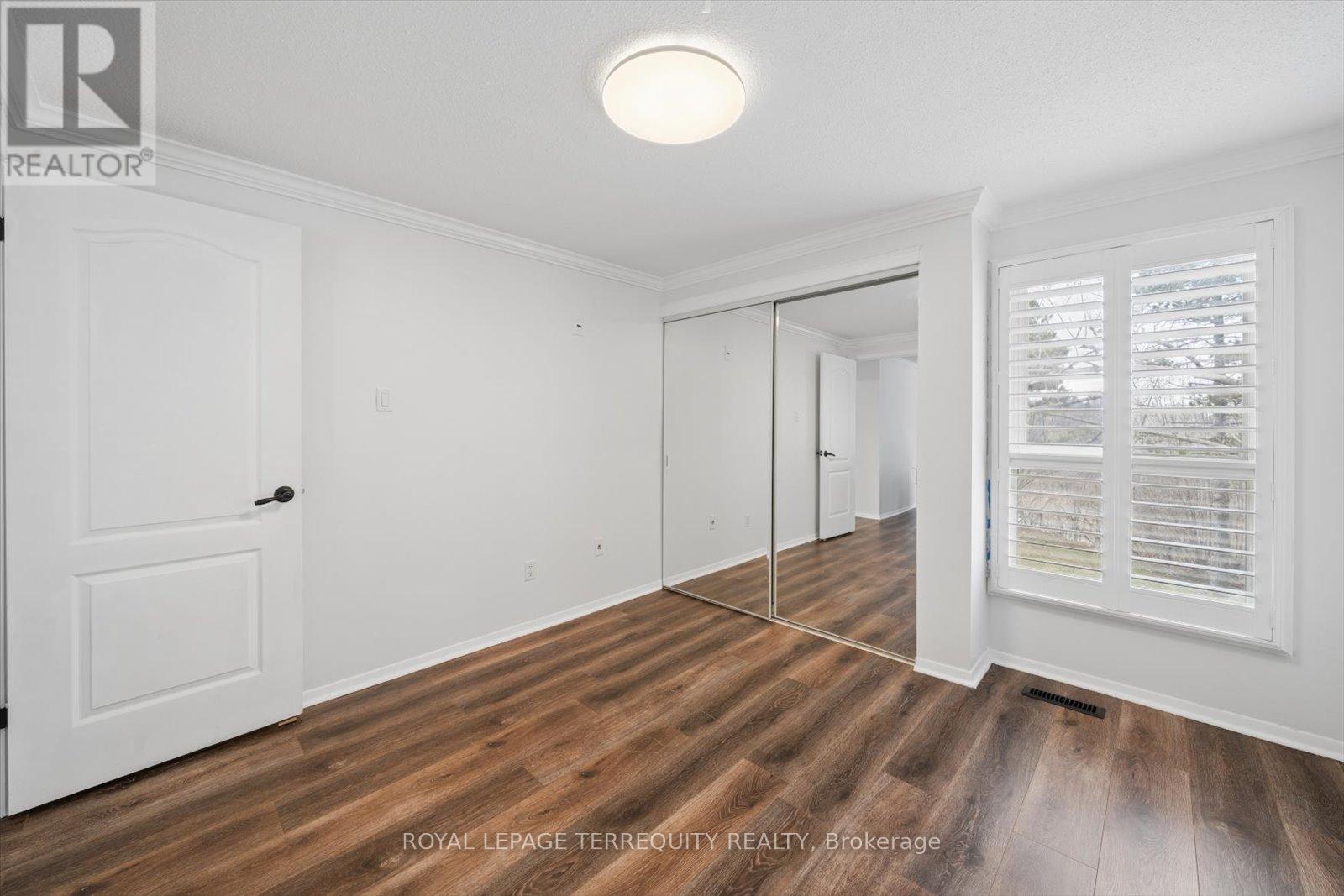 1825 Hyde Mill Crescent, Mississauga, Ontario  L5N 0A7 - Photo 33 - W12972174