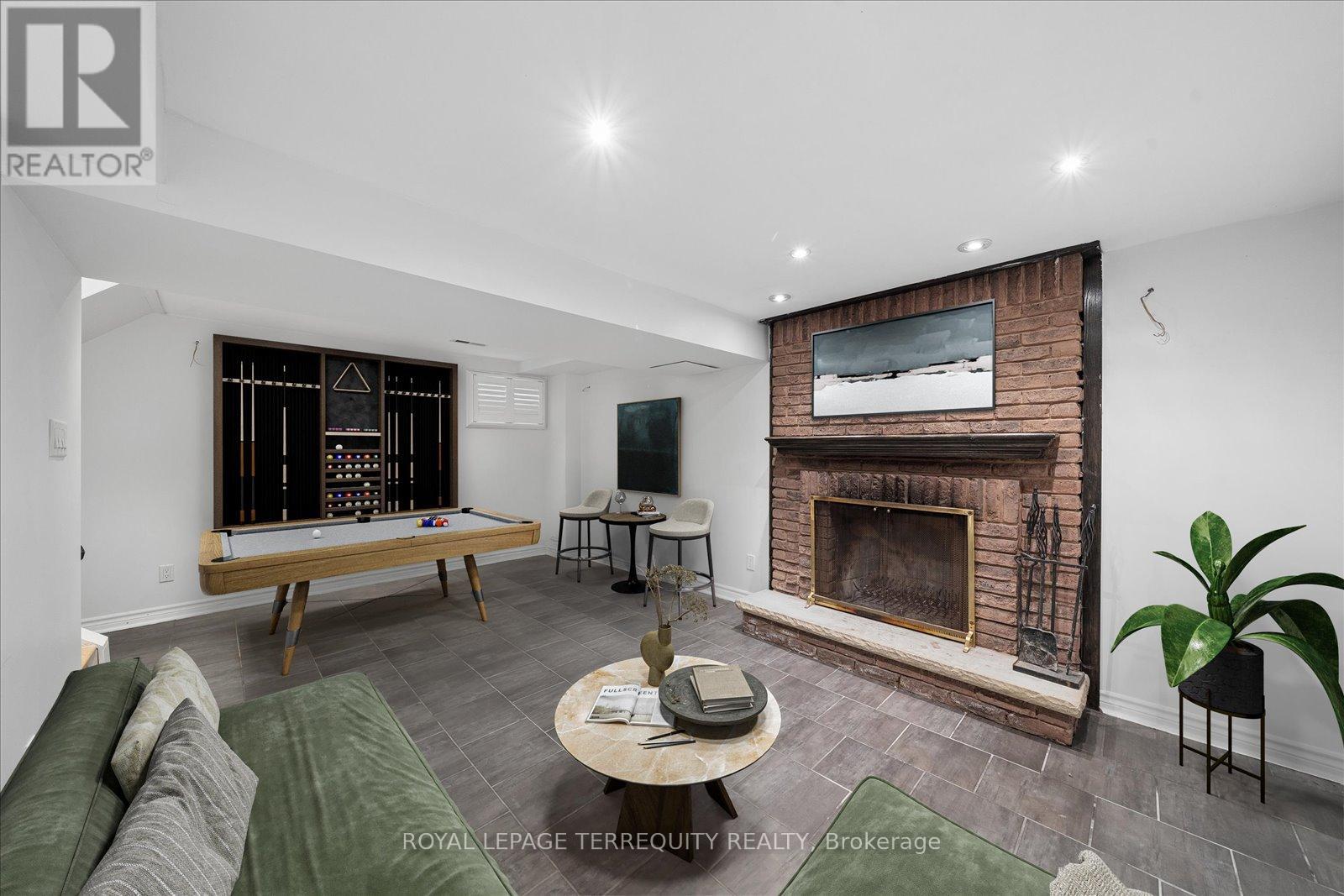 1825 Hyde Mill Crescent, Mississauga, Ontario  L5N 0A7 - Photo 36 - W12972174