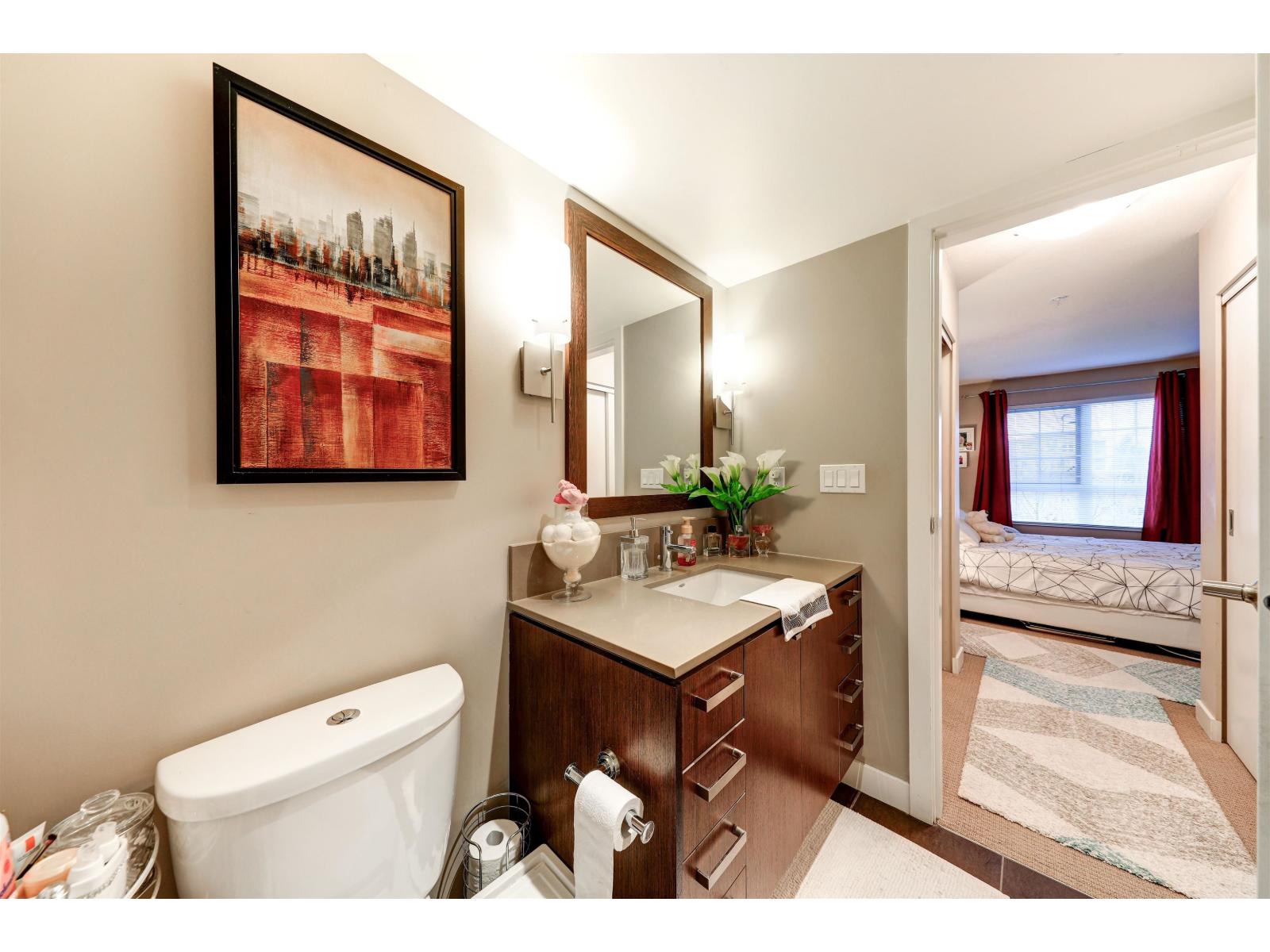 205 2940 King George Boulevard, Surrey, British Columbia V4P 1A2 - Photo 17 - R3107000