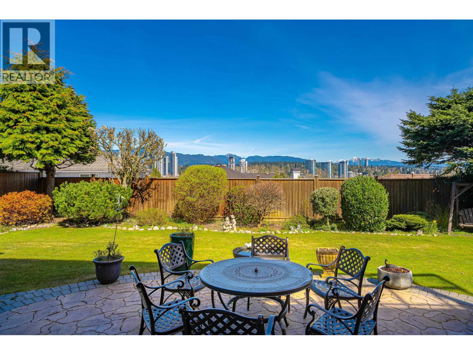 7548 Sequoia Road, Burnaby, British Columbia V3N 4W9 - Photo 35 - R3108398