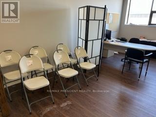 9 - 2131 Williams Parkway, Brampton, Ontario  L6S 5Z4 - Photo 2 - W12971636