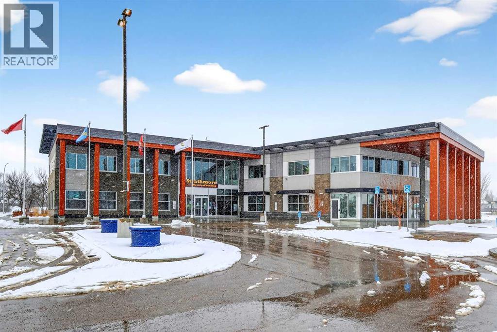 202, 43 Westlake Circle, Strathmore, Alberta  T1P 1T6 - Photo 42 - A2299600