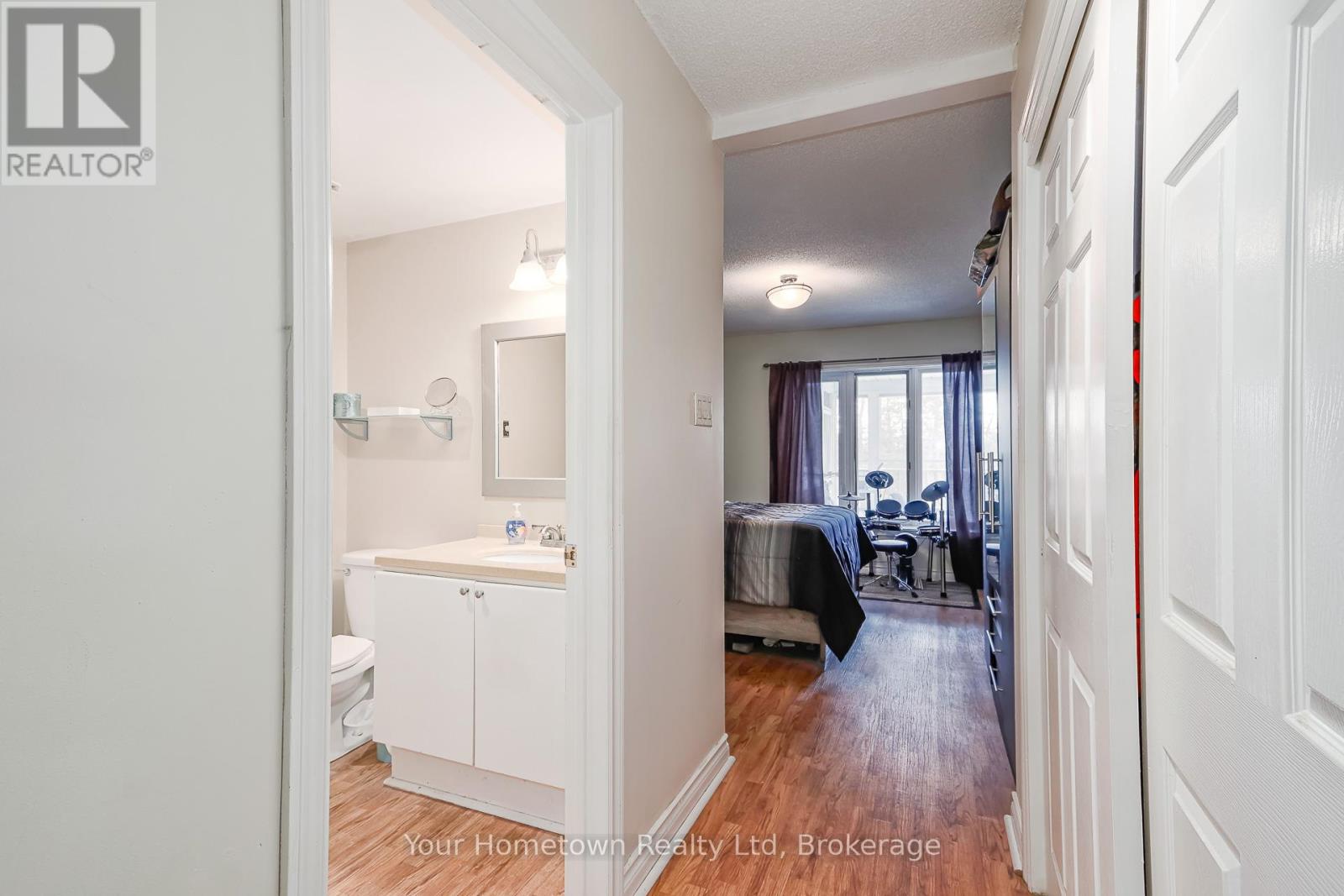 9 - 10 Mulligan Lane, Wasaga Beach, Ontario  L9Z 1C4 - Photo 12 - S12970254