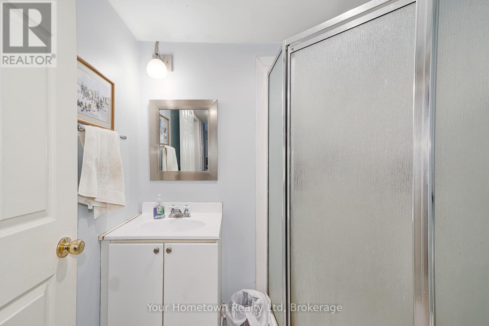 9 - 10 Mulligan Lane, Wasaga Beach, Ontario  L9Z 1C4 - Photo 10 - S12970254