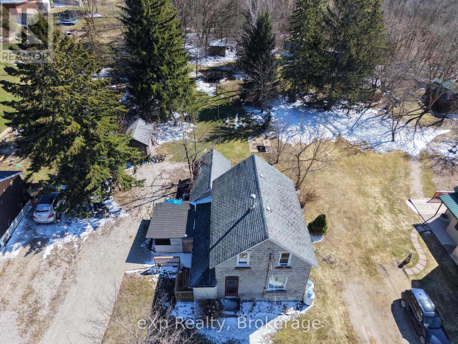 28 Queen Street W, Brockton, Ontario  N0G 1S0 - Photo 37 - X12962614