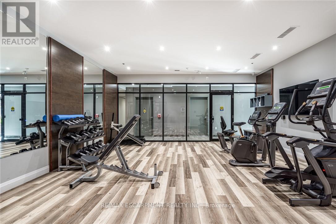 118 - 1 Redfern Avenue, Hamilton, Ontario  L9C 0E6 - Photo 20 - X12971944