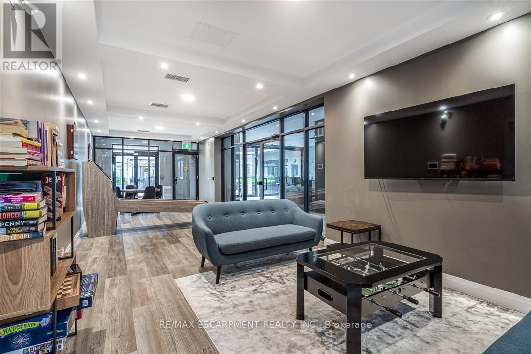 118 - 1 Redfern Avenue, Hamilton, Ontario  L9C 0E6 - Photo 22 - X12971944