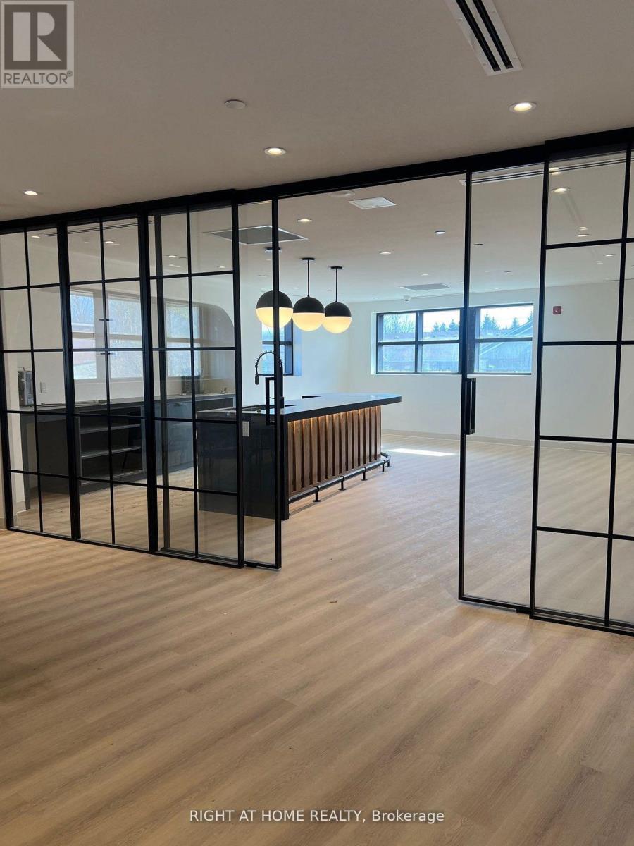 316 - 312 Erb Street W, Waterloo, Ontario  N2L 1W3 - Photo 7 - X12971960