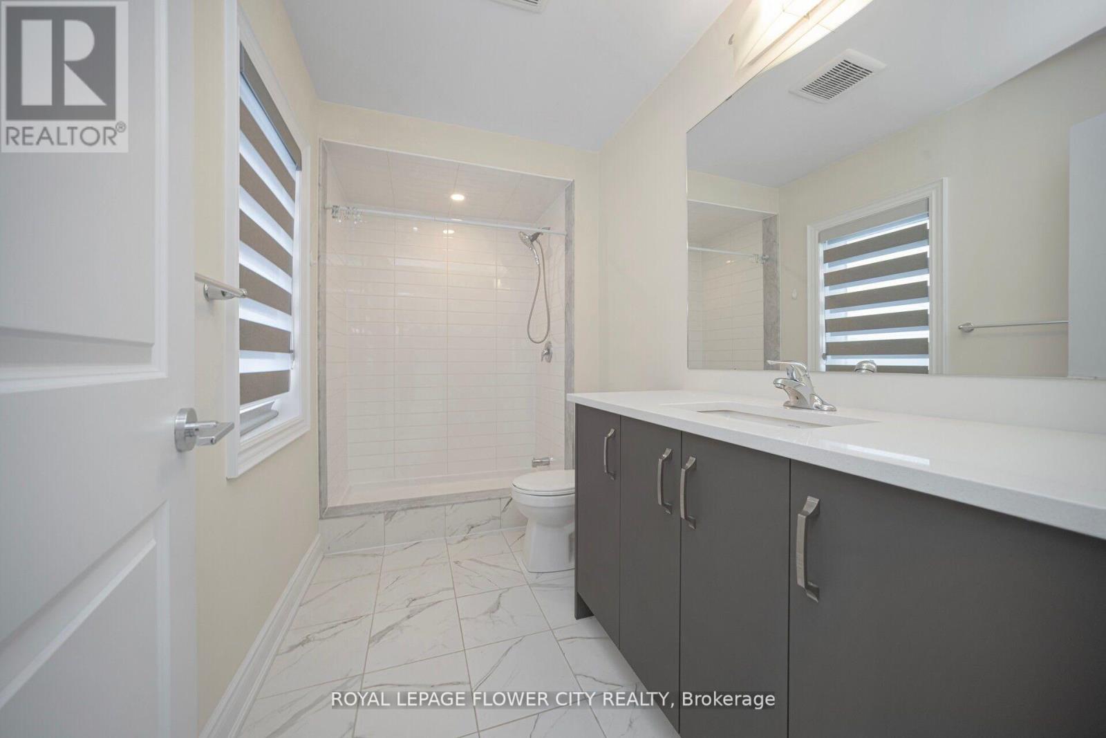 73 Sundin Drive, Haldimand, Ontario  N3W 0H3 - Photo 27 - X12971984