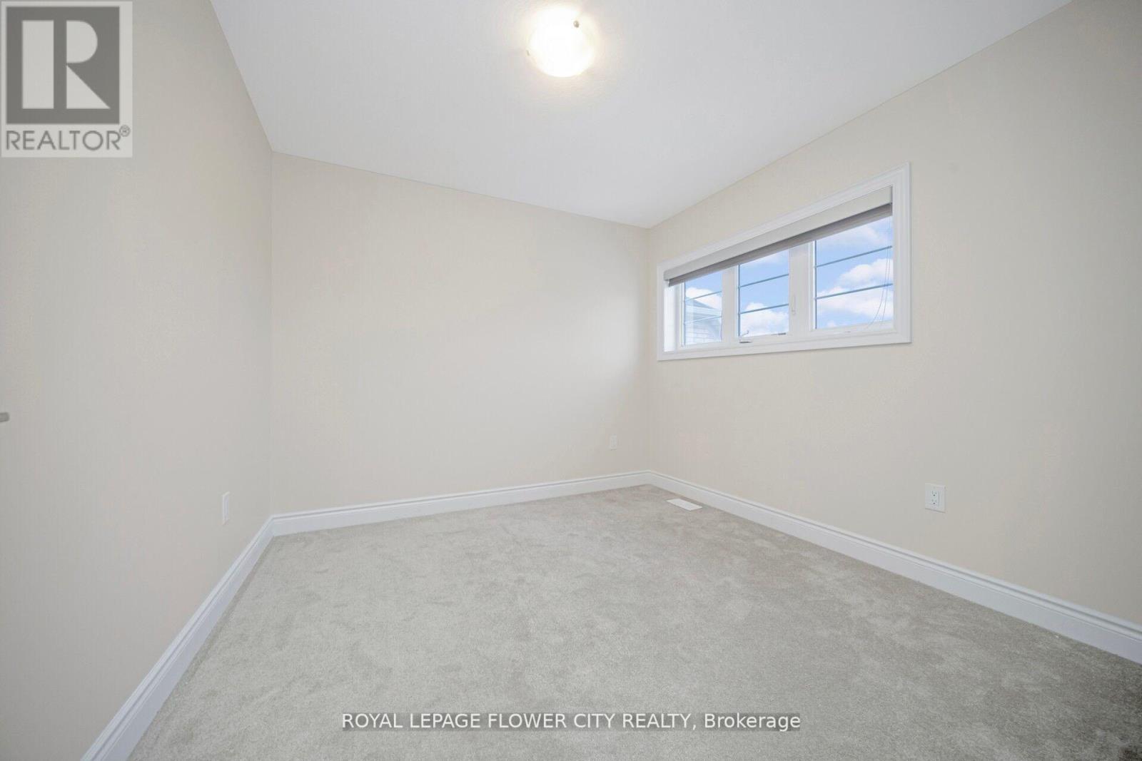 73 Sundin Drive, Haldimand, Ontario  N3W 0H3 - Photo 32 - X12971984