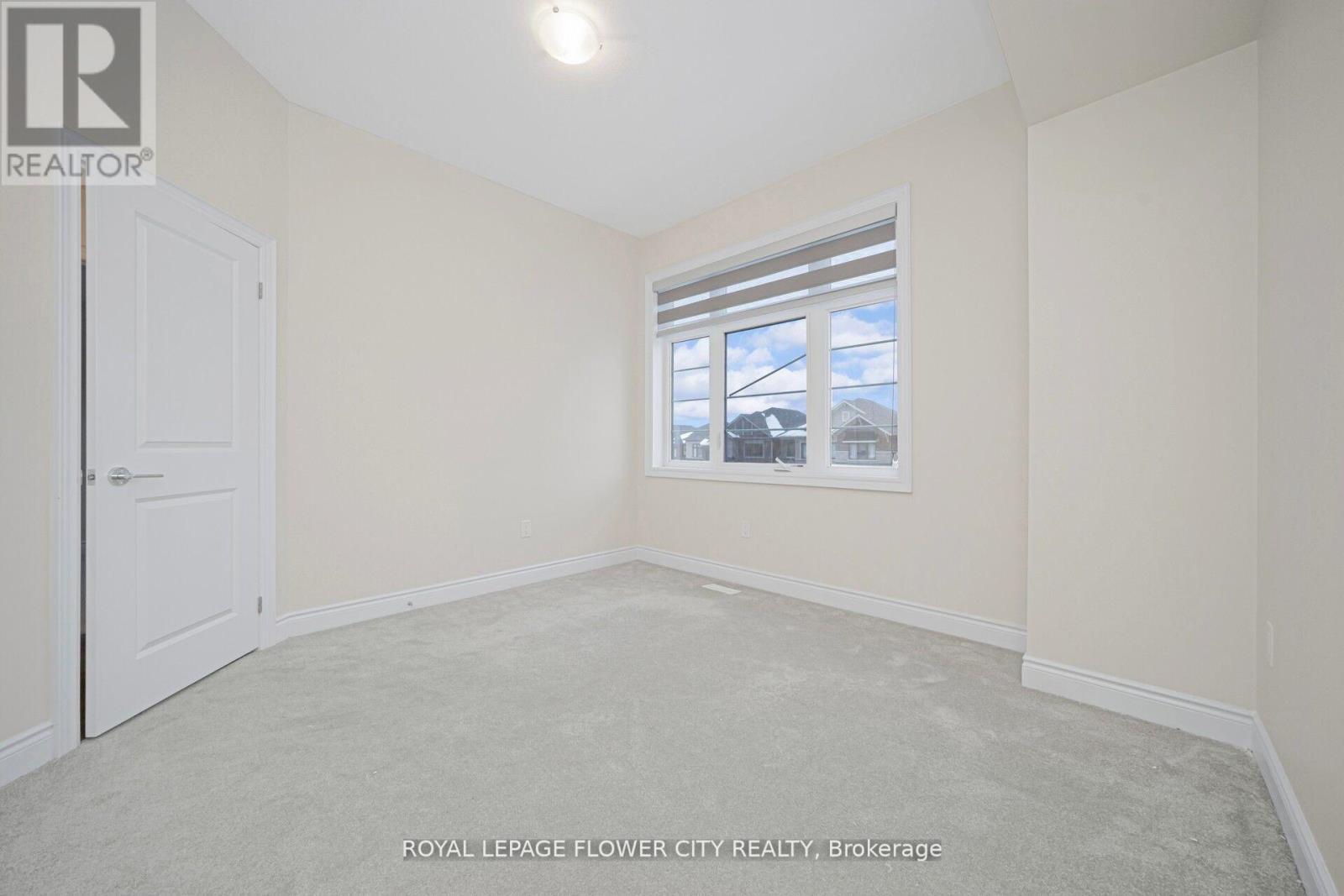 73 Sundin Drive, Haldimand, Ontario  N3W 0H3 - Photo 35 - X12971984