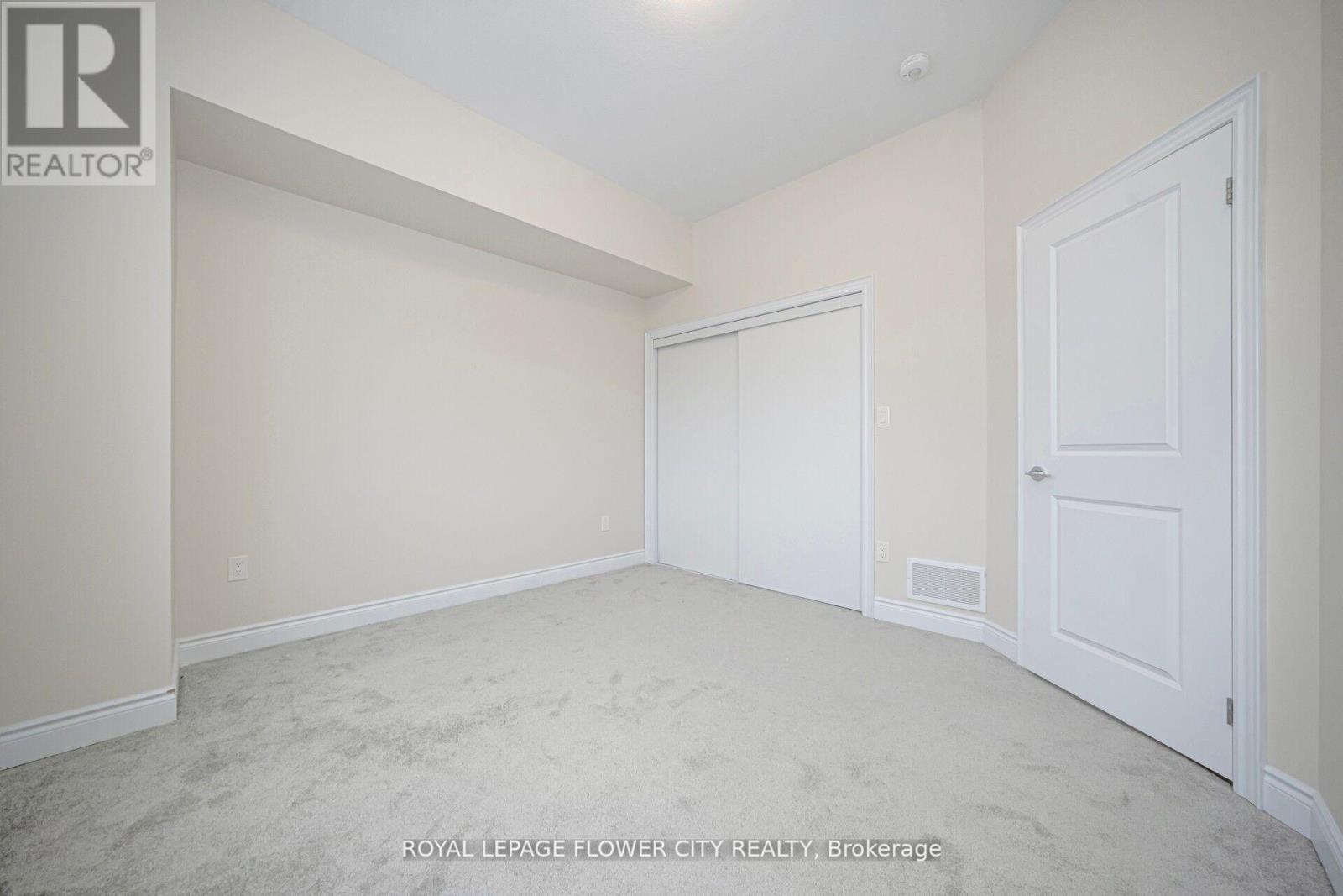 73 Sundin Drive, Haldimand, Ontario  N3W 0H3 - Photo 36 - X12971984