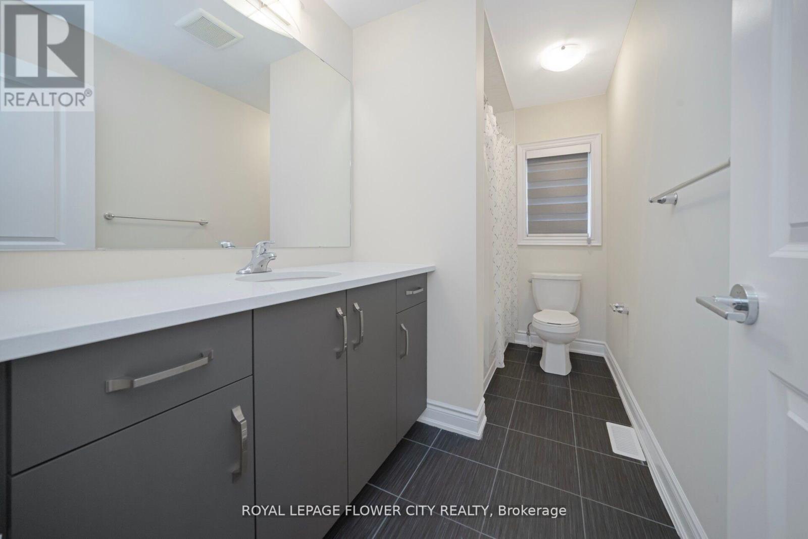 73 Sundin Drive, Haldimand, Ontario  N3W 0H3 - Photo 37 - X12971984