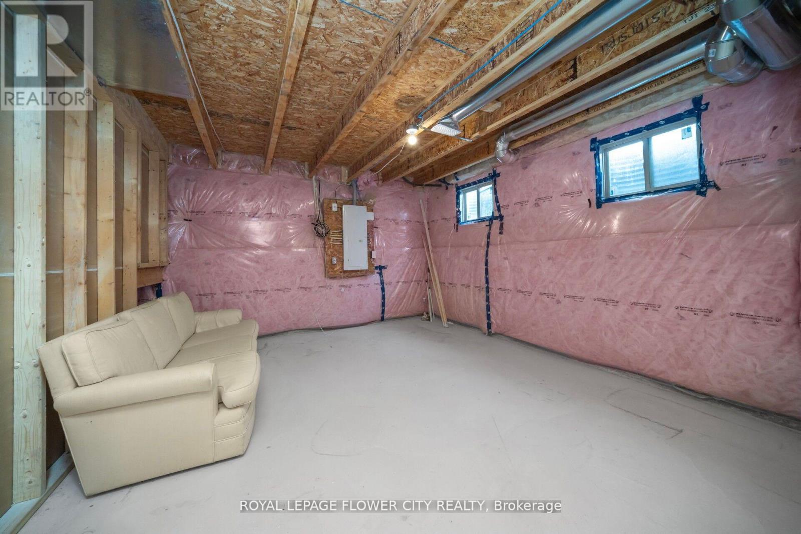 73 Sundin Drive, Haldimand, Ontario  N3W 0H3 - Photo 39 - X12971984