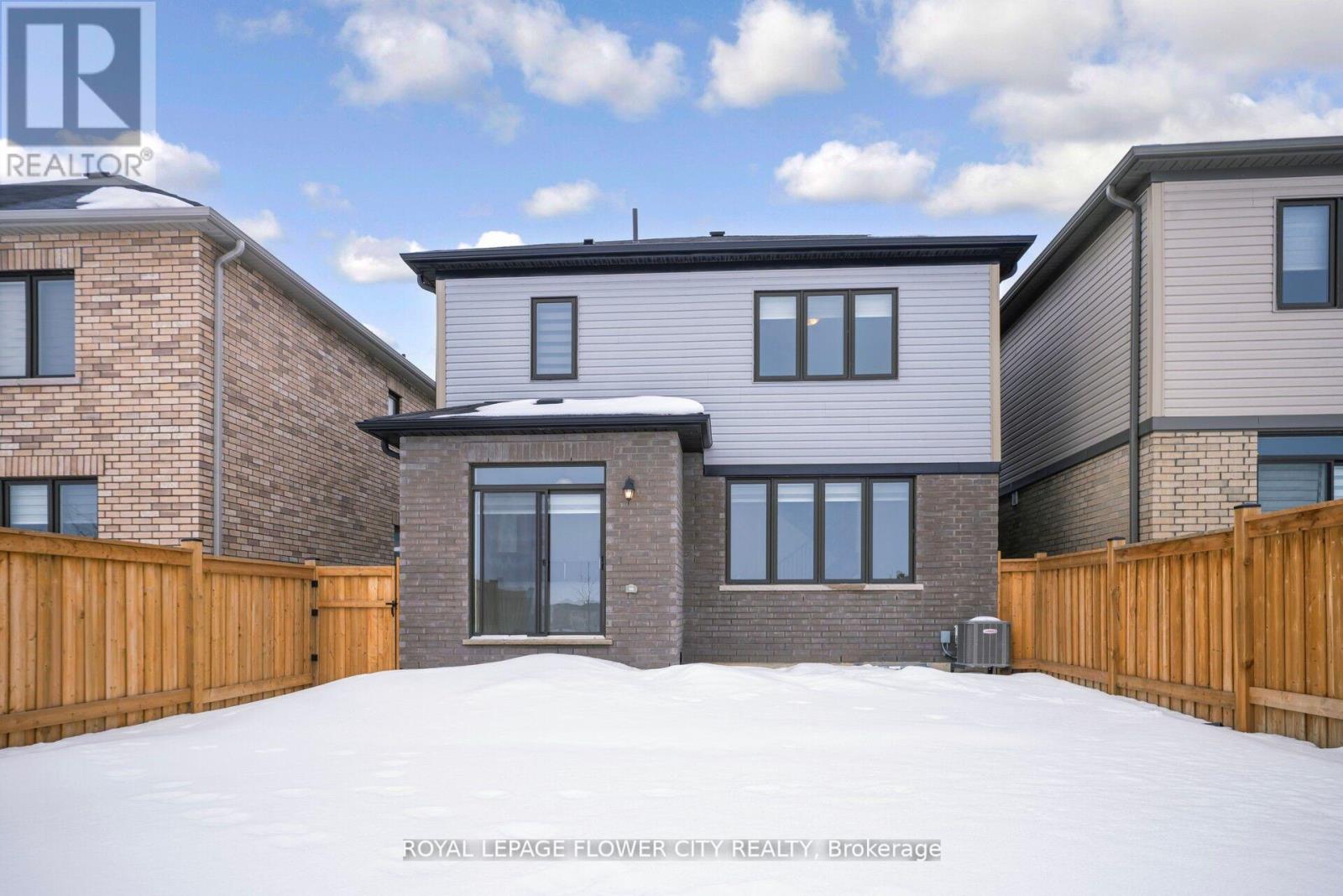 73 Sundin Drive, Haldimand, Ontario  N3W 0H3 - Photo 45 - X12971984