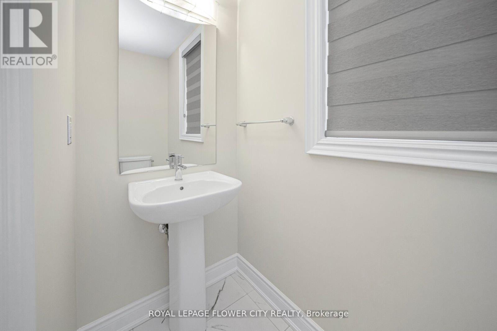 73 Sundin Drive, Haldimand, Ontario  N3W 0H3 - Photo 9 - X12971984