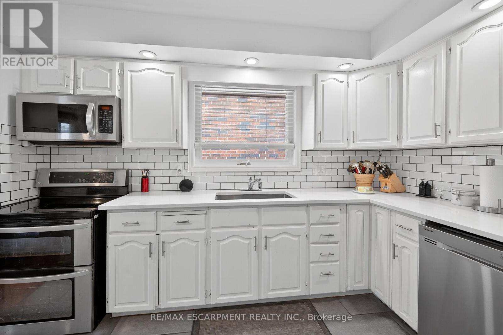 80 First Road W, Hamilton, Ontario  L8J 2S9 - Photo 14 - X12972058