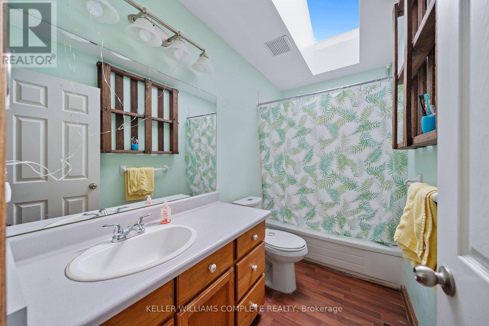 27 Morgan Drive, Haldimand, Ontario  N3W 1H6 - Photo 13 - X12972062