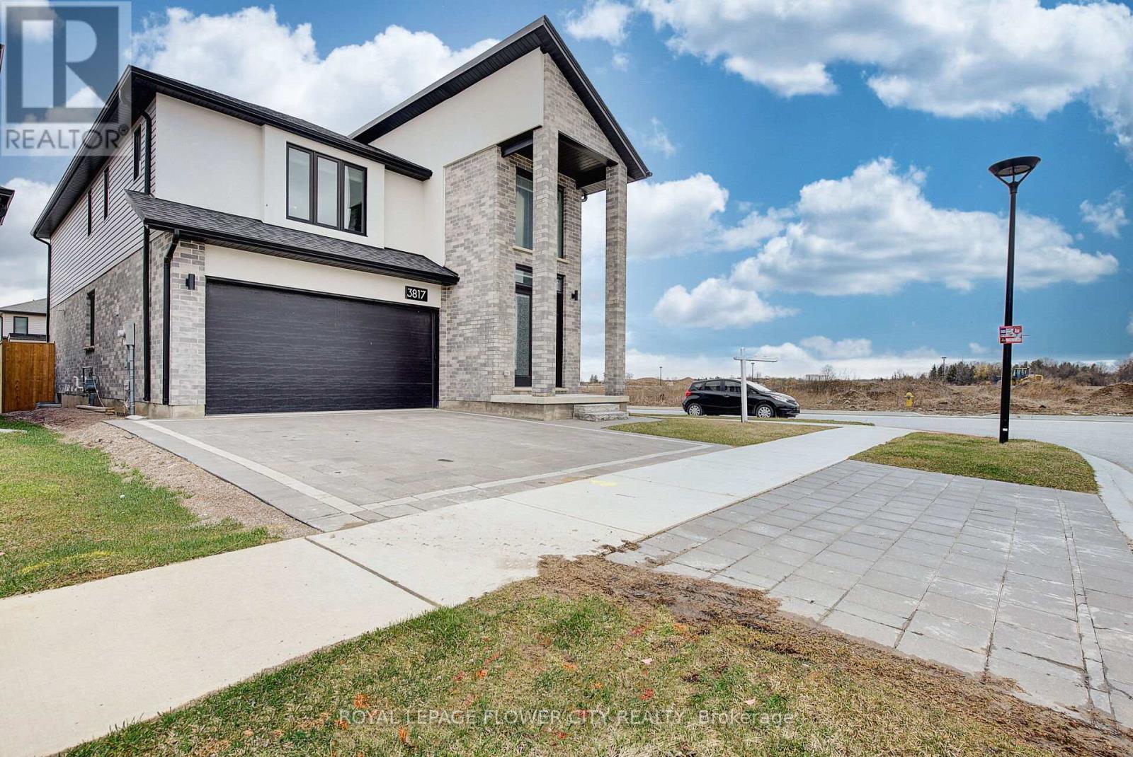 3817 AYRSHIRE AVENUE, London South, Ontario