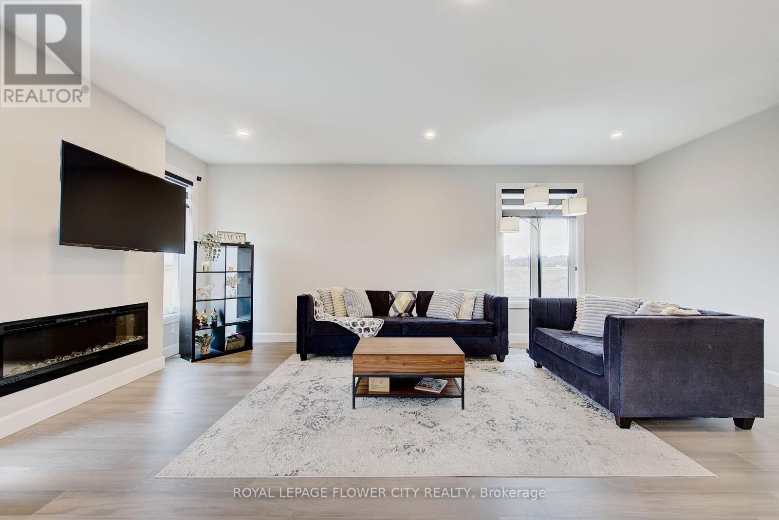 3817 Ayrshire Avenue, London South, Ontario  L6S 0E2 - Photo 12 - X12972150