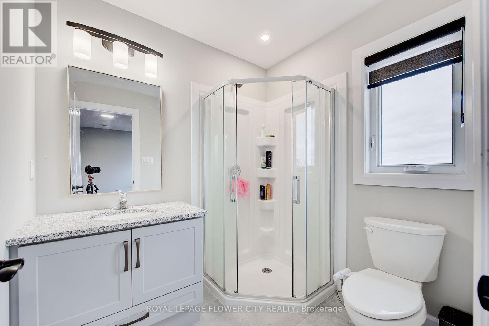 3817 Ayrshire Avenue, London South, Ontario  L6S 0E2 - Photo 28 - X12972150