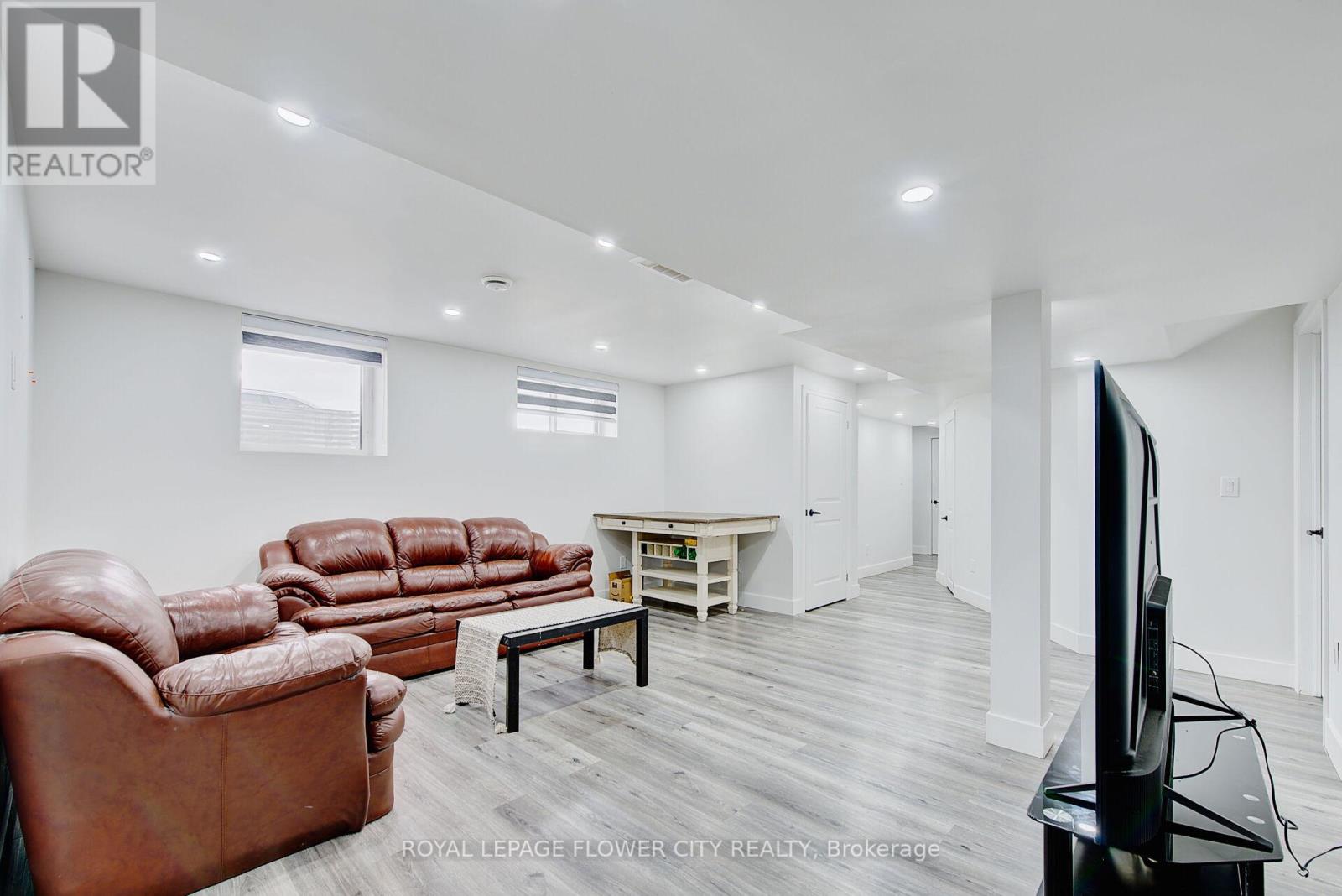 3817 Ayrshire Avenue, London South, Ontario  L6S 0E2 - Photo 37 - X12972150