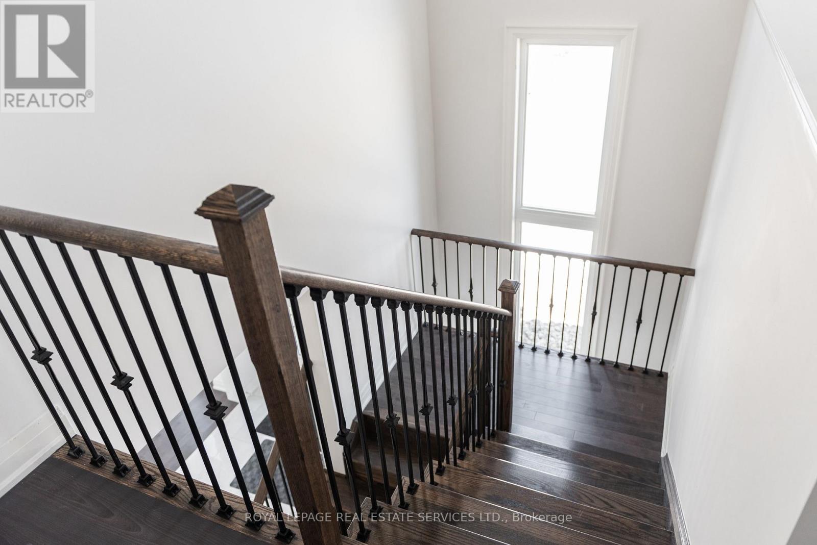 406 Humphrey Street, Hamilton, Ontario  L8B 1X5 - Photo 18 - X12972182