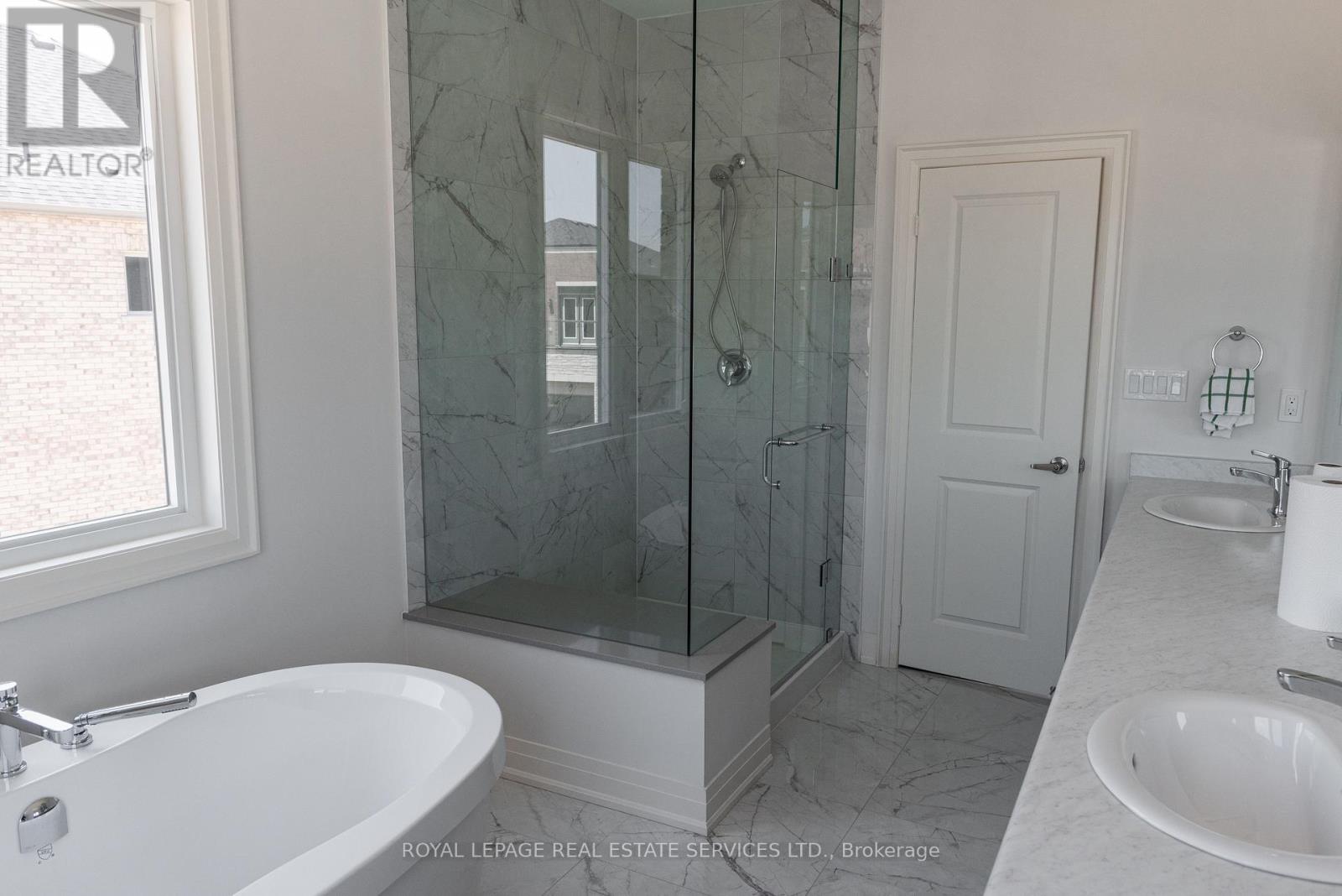 406 Humphrey Street, Hamilton, Ontario  L8B 1X5 - Photo 25 - X12972182