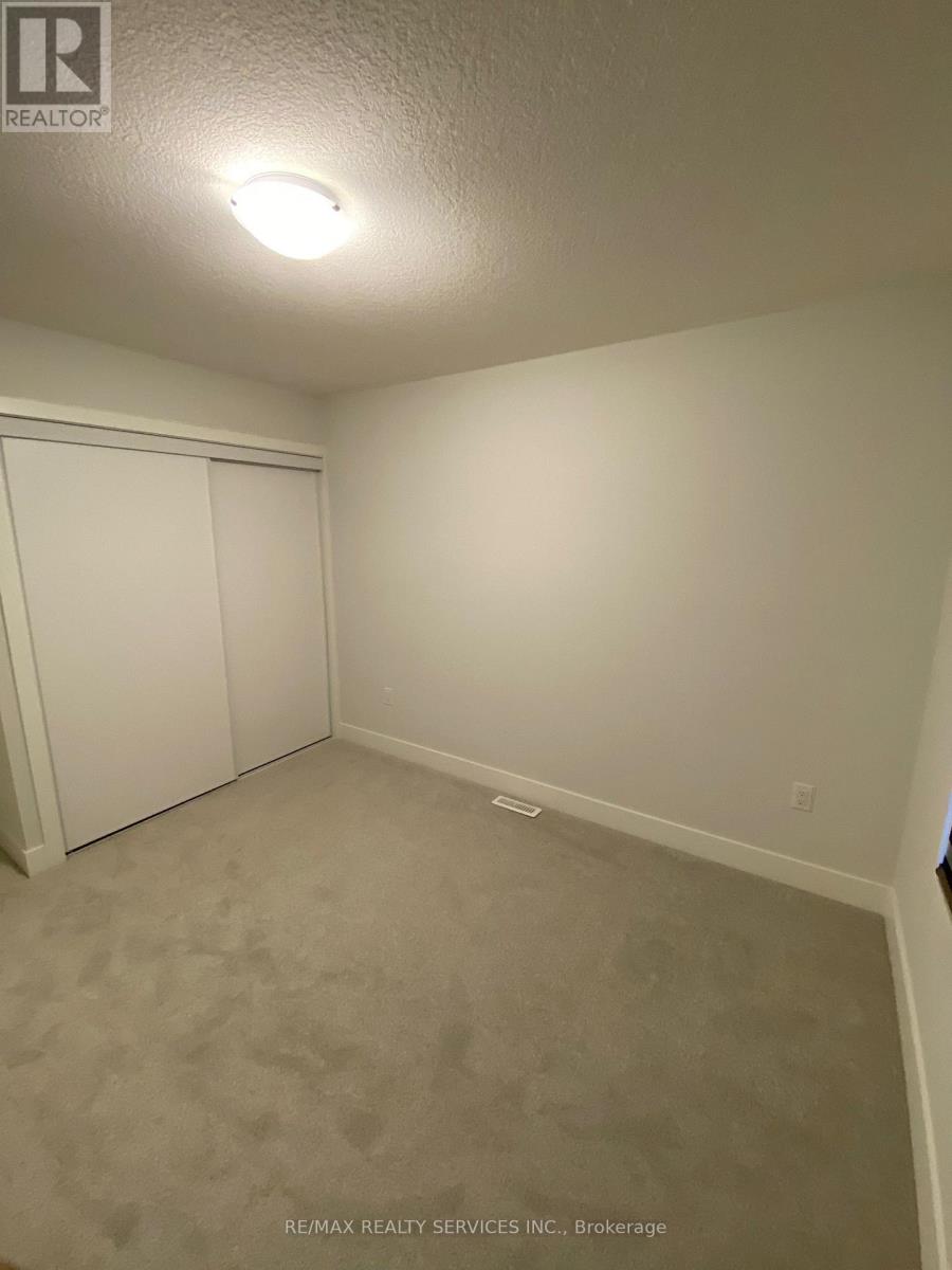 12 - 925 Deveron Crescent, London South, Ontario  N5Z 5A4 - Photo 9 - X12972194