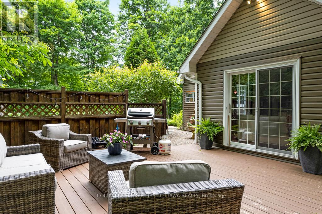 99 Old Kingston Road, Rideau Lakes, Ontario  K0G 1L0 - Photo 32 - X12707254