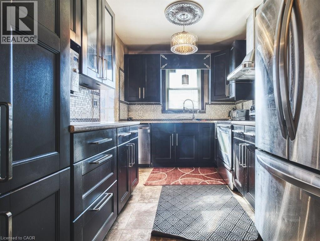 37 Kernahan Street, St. Catharines, Ontario  L2R 4T1 - Photo 12 - 40816116