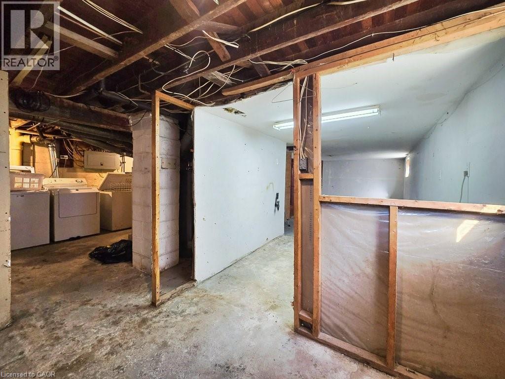 37 Kernahan Street, St. Catharines, Ontario  L2R 4T1 - Photo 36 - 40816116