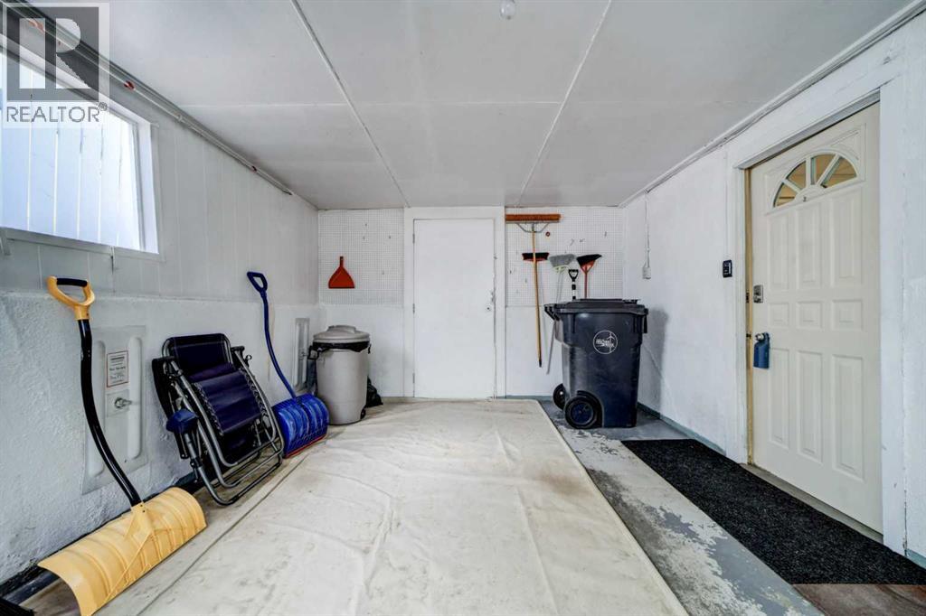 762 Lebel Street, Pincher Creek, Alberta  T0K 1W0 - Photo 32 - A2277520