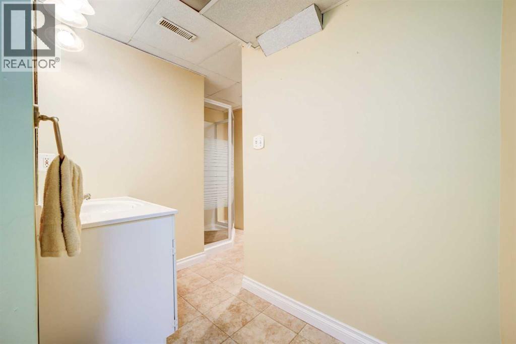 762 Lebel Street, Pincher Creek, Alberta  T0K 1W0 - Photo 29 - A2277520