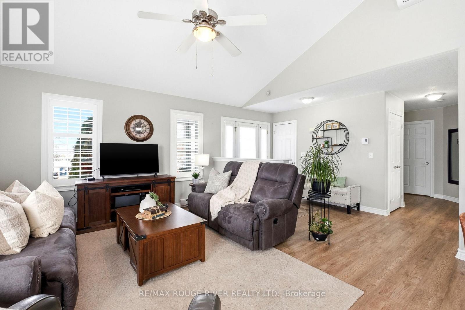 804 - 325 Densmore Road, Cobourg, Ontario K9A 0E4 - Photo 8 - X12972334