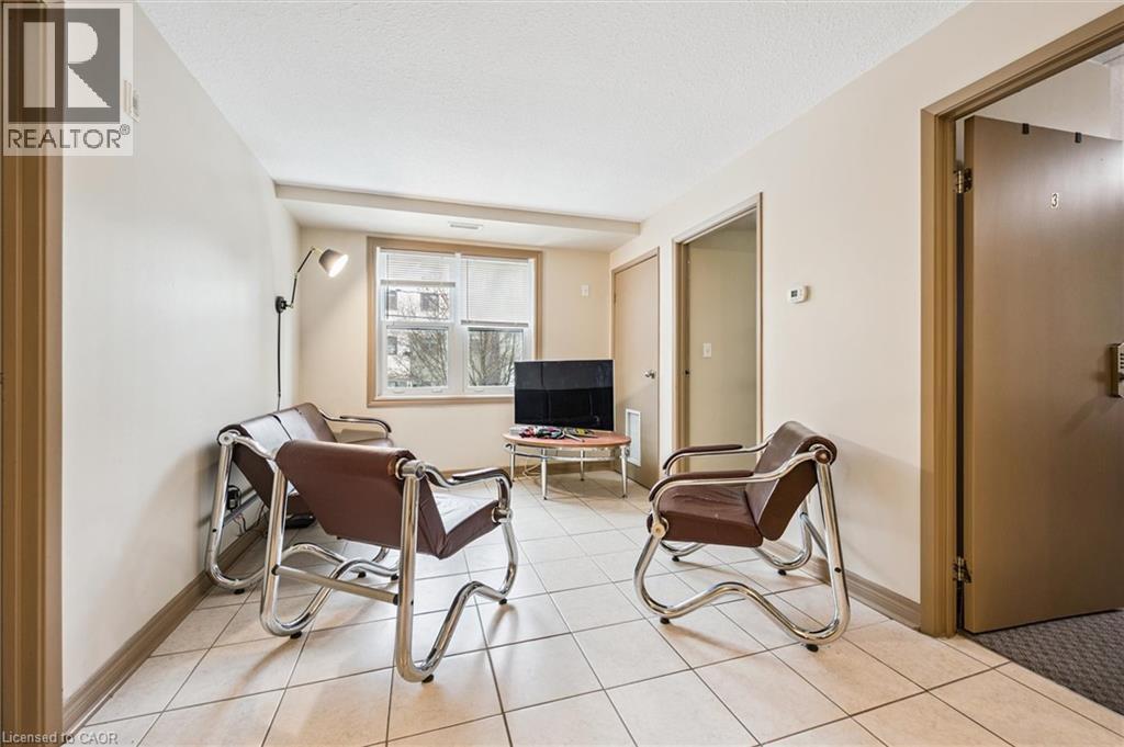 271 Lester Street Unit# 102, Waterloo, Ontario  N2L 3W6 - Photo 19 - 40805174