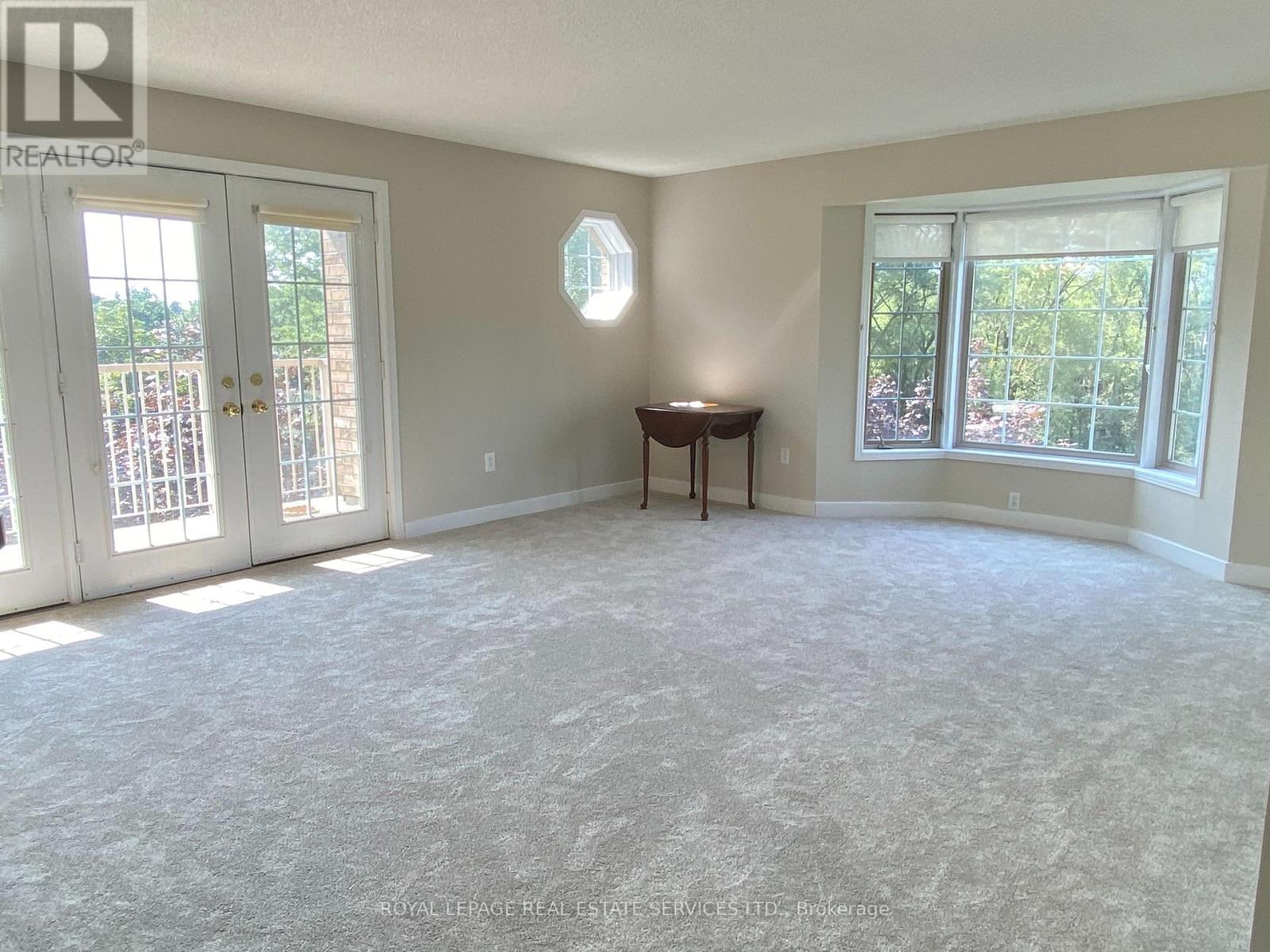 402 - 216c Plains Road W, Burlington, Ontario  L7T 4L1 - Photo 10 - W12934424