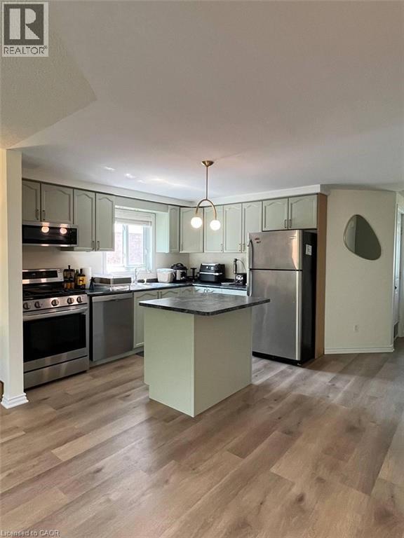 318 Sable Court, Waterloo, Ontario  N2K 3Z4 - Photo 4 - 40814062