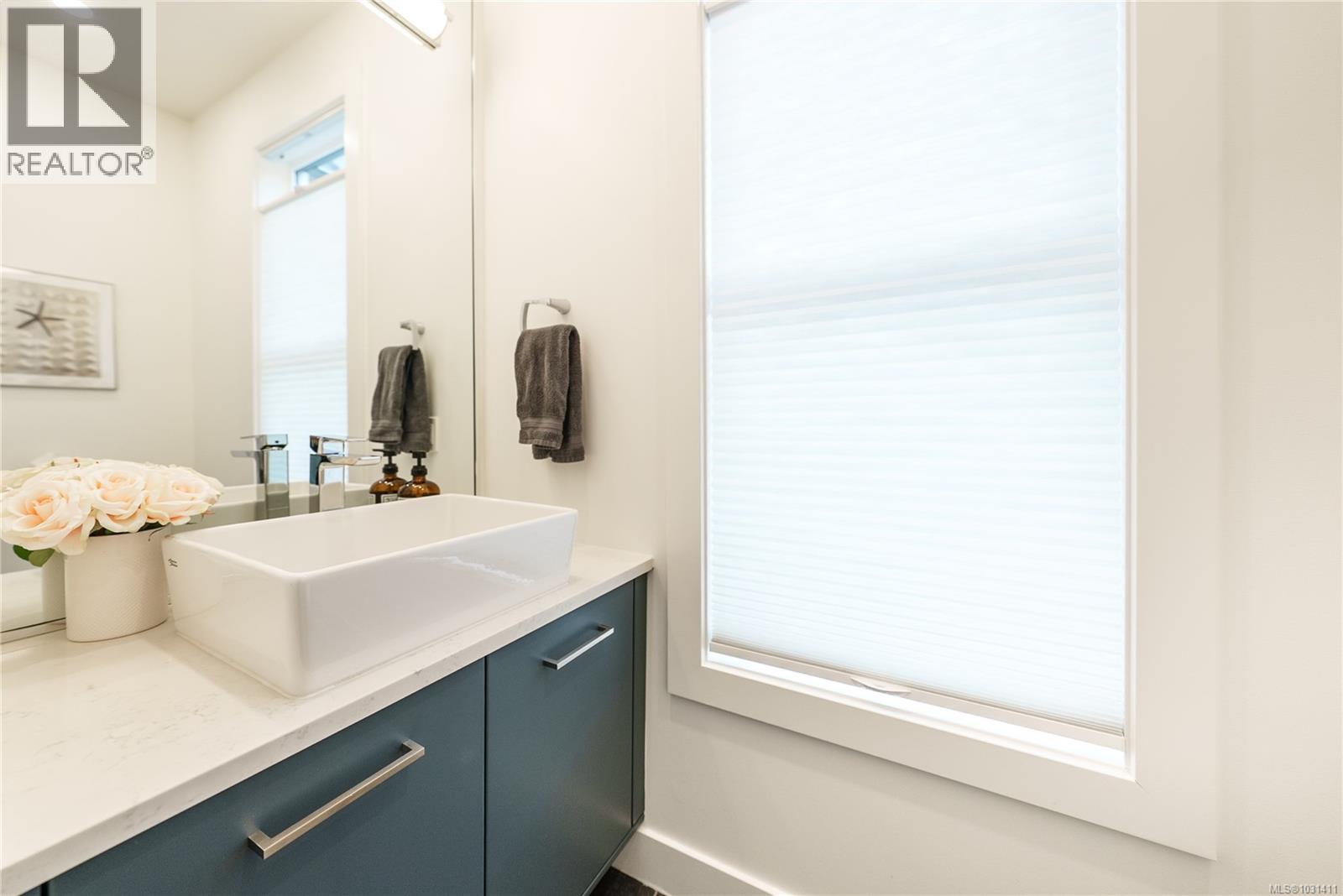 198 Olive St, Victoria, British Columbia  V8S 3H3 - Photo 29 - 1031411