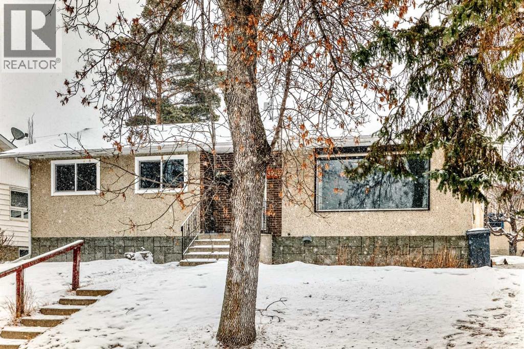 3905 43 Street, Ponoka, Alberta  T4J 1B2 - Photo 3 - A2292707