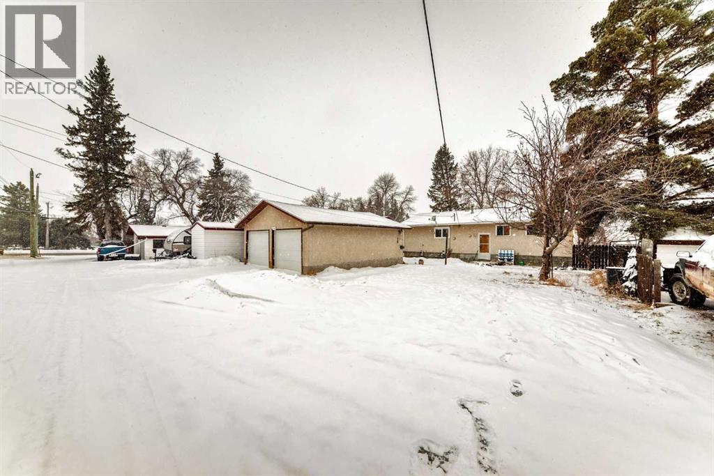 3905 43 Street, Ponoka, Alberta  T4J 1B2 - Photo 21 - A2292707